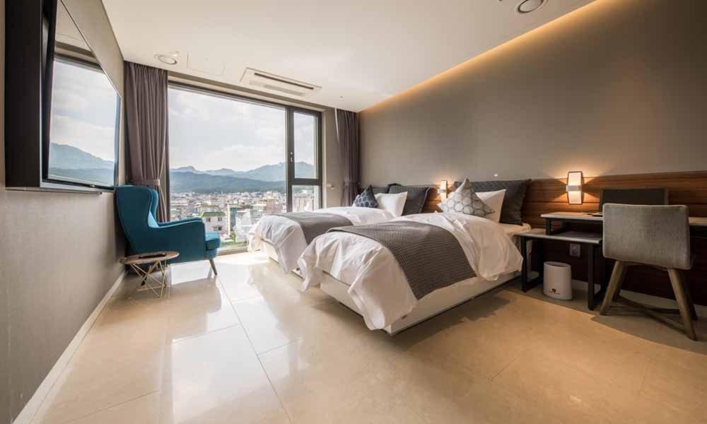 Dobong Bay204 Hotel